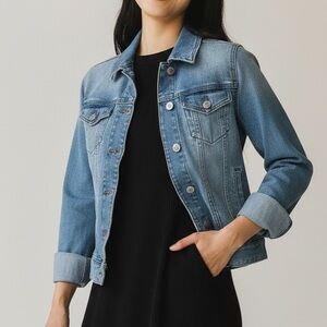 H&M Fitted Denim Jacket Size 2